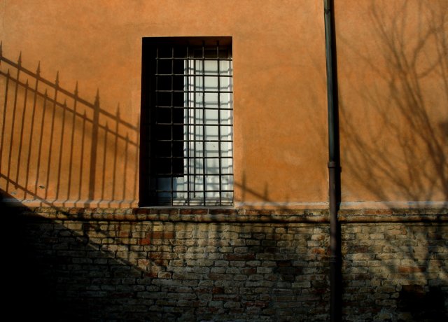 wall.jpg