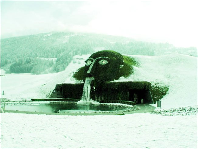 30-Wattens, Tirol.jpg